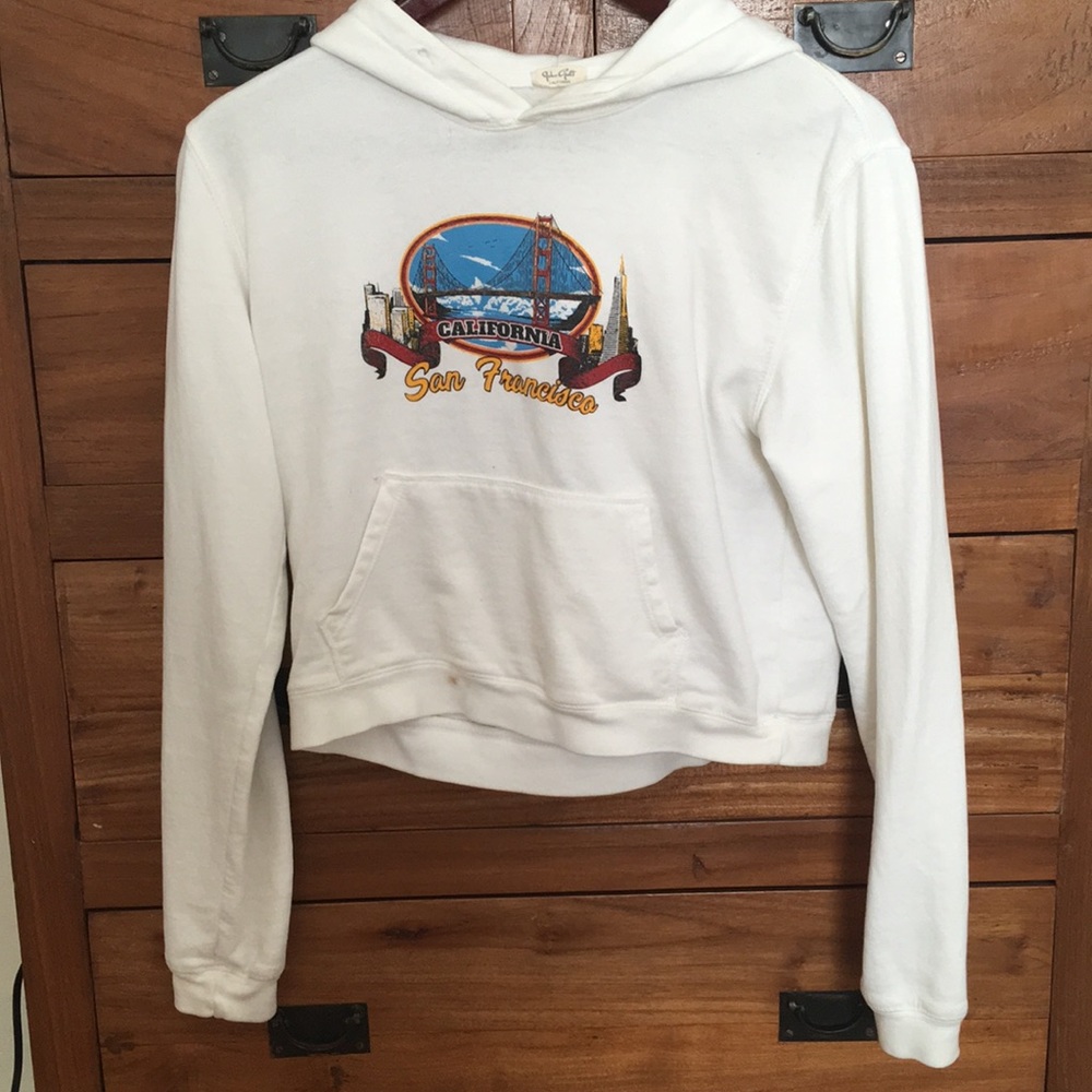 brandy melville white sweatshirt